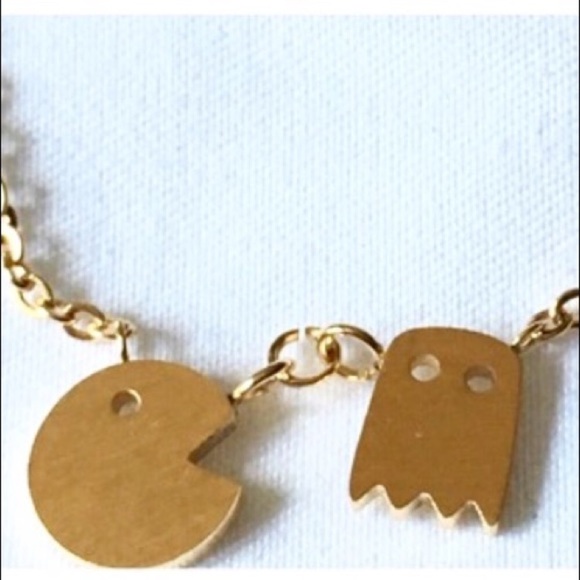 Jewelry - NWT Pac-Man necklace in matte gold
